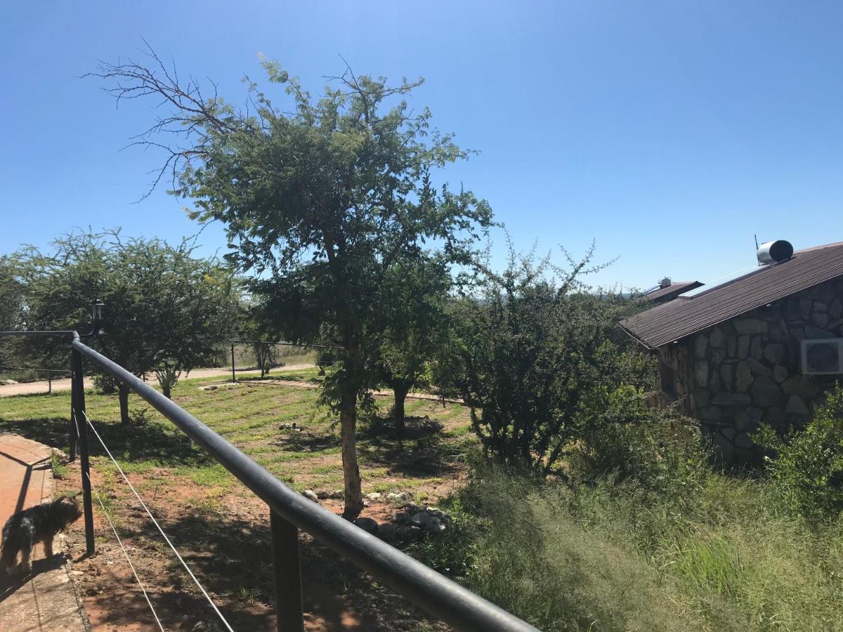 Aloegrove Safari Lodge Otjiwarongo Εξωτερικό φωτογραφία
