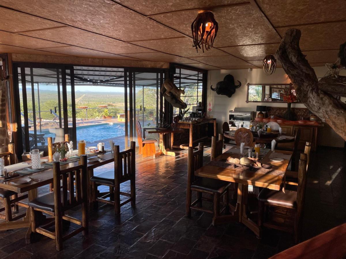 Aloegrove Safari Lodge Otjiwarongo Εξωτερικό φωτογραφία